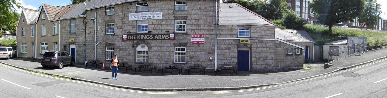 Kings Arms Guest House Ebbw Vale Exterior foto